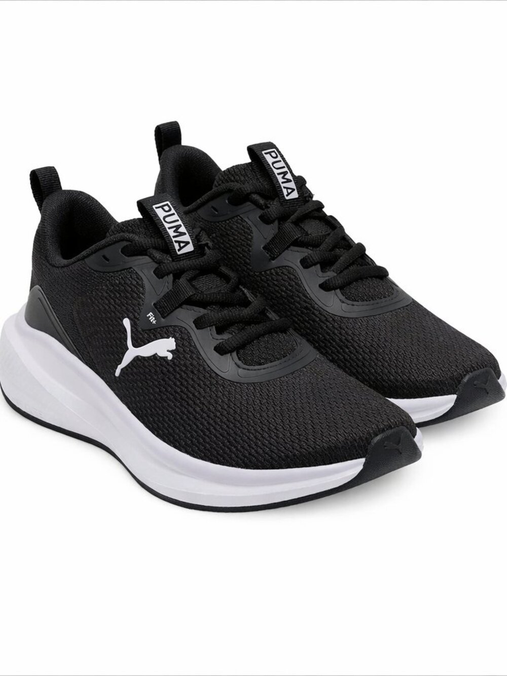 PUMA Skyrocket Women’s Sneakers Lace up Athletic Shoes SoftFoam Cushioned size 9